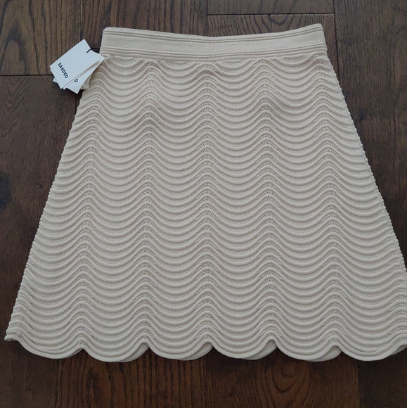 🇫🇷NWT Sandro Knit Scallop Skirt - Picture 6 of 9
